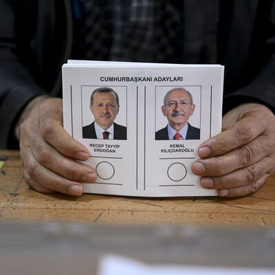 Siyasiler sandık başında