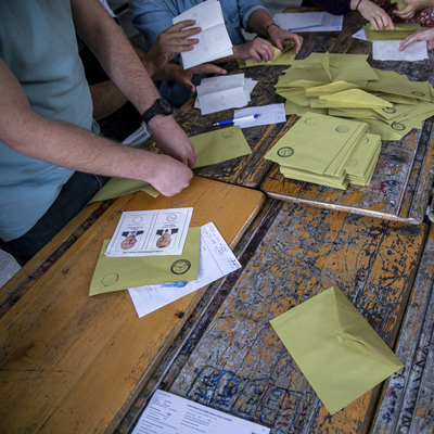 Yurt dışı oylarında kim önde?