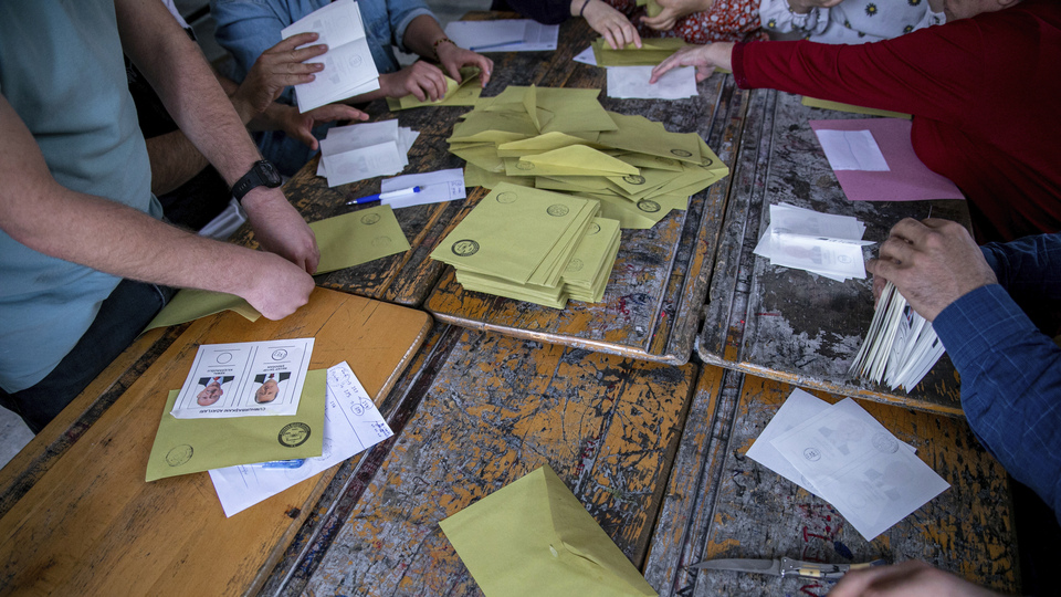 Yurt dışı oylarında kim önde?