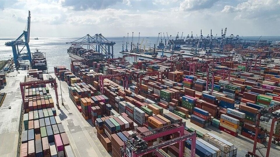 Dış ticaret açığı yüzde 42,1 arttı