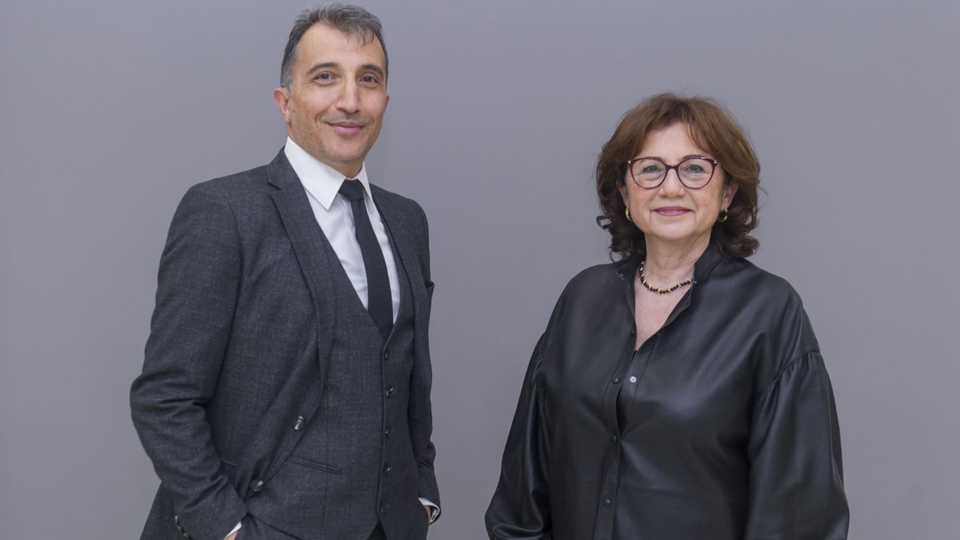 Genç sanatçılara destek