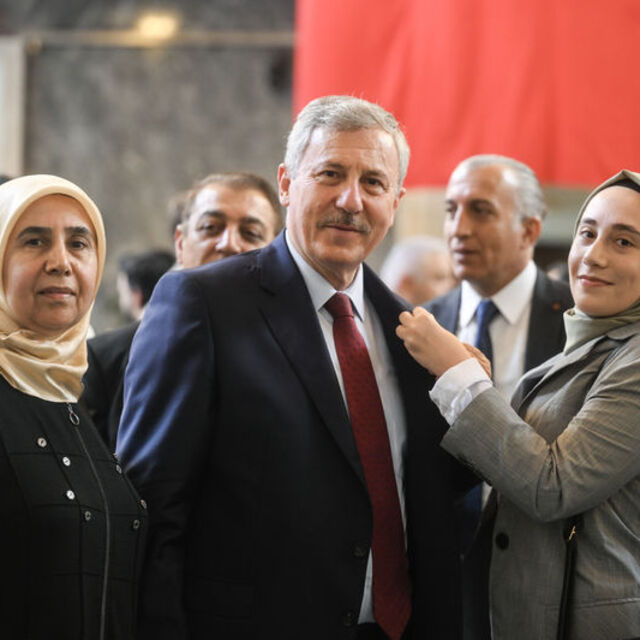 Selçuk Özdağ: 10 arkadaş CHP'den istifa dilekçemizi verdik