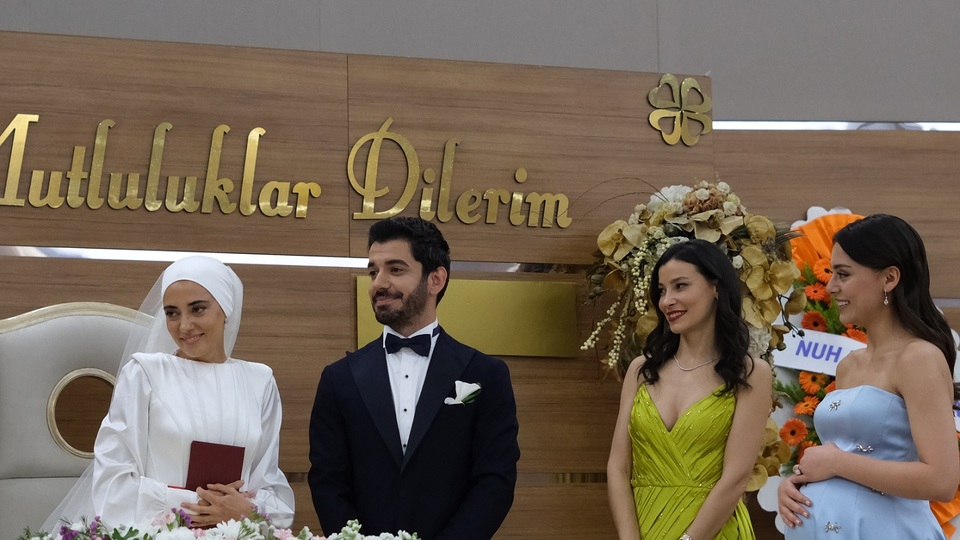 Kızılcık Şerbeti'nden nefes kesen yeni tanıtım!