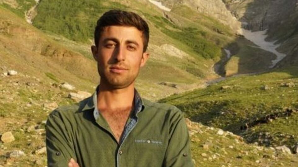 Mantar toplarken uçurumdan düşüp öldü