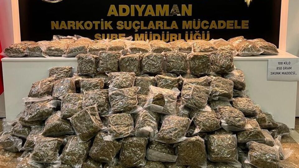 Adıyaman'da 108 kilo 850 gram skunk ele geçirildi
