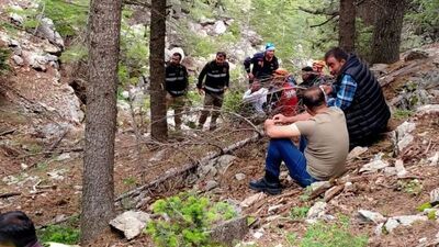 Yaşlı adam ormanda ölü bulundu