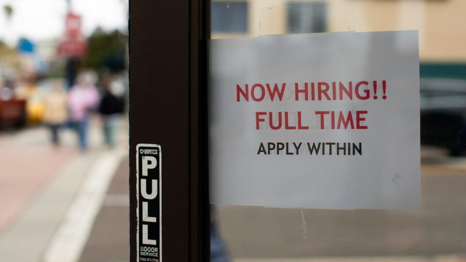 ABD'de açık iş sayısı beklentilerin üzerinde