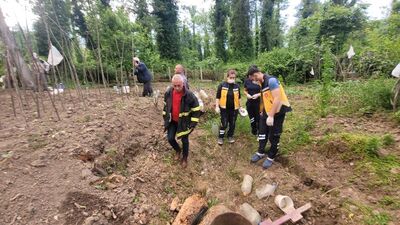 Yaşlı kadın su almak istediği kuyuya düştü