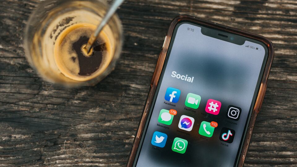 Fransa'da influencer yasası: 2 yıla kadar hapis cezası mümkün