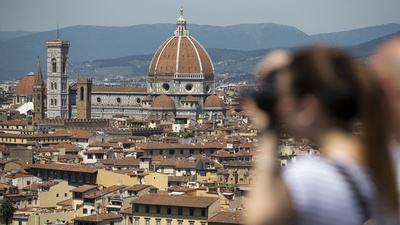 Floransa'da turistlere ev kiralamak yasaklanıyor