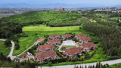 Villadaki köpeklere konuttan tahliye kararı!