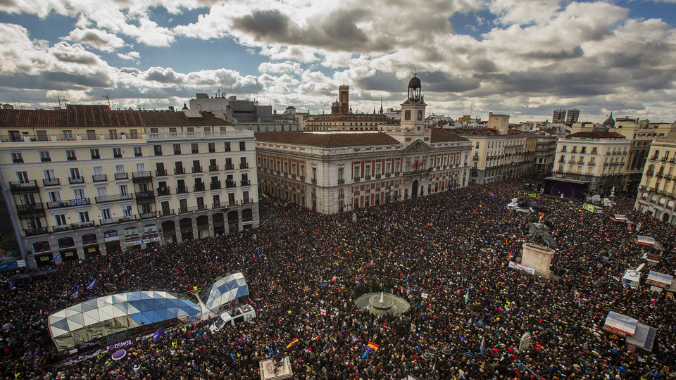 Belediye başkanları eşit oy aldı: Yazı turayla seçildi
