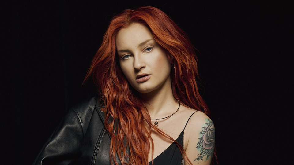 Güliz Ayla'dan 'An'da'