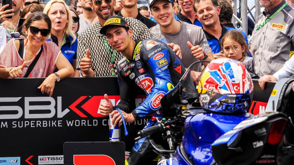 Toprak Razgatlıoğlu İtalya'da 3. oldu