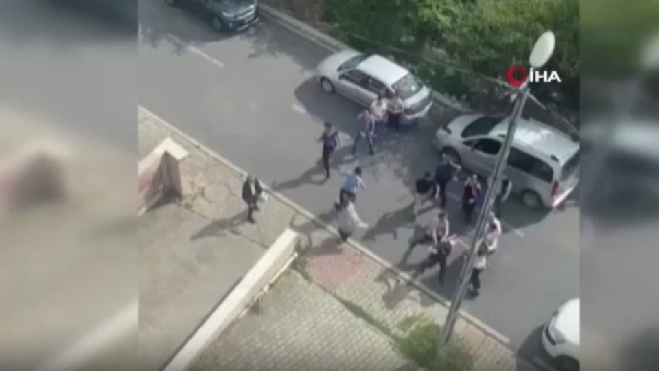 Komşuların bisiklet kavgasına biber gazlı müdahale