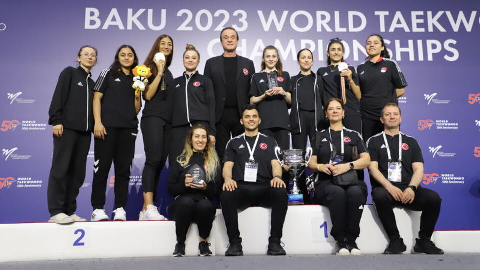 Kadın Tekvando Milli Takımı dünya şampiyonu!