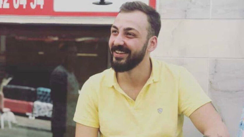 Arkadaşların kavgası kanlı bitti: 1 ölü