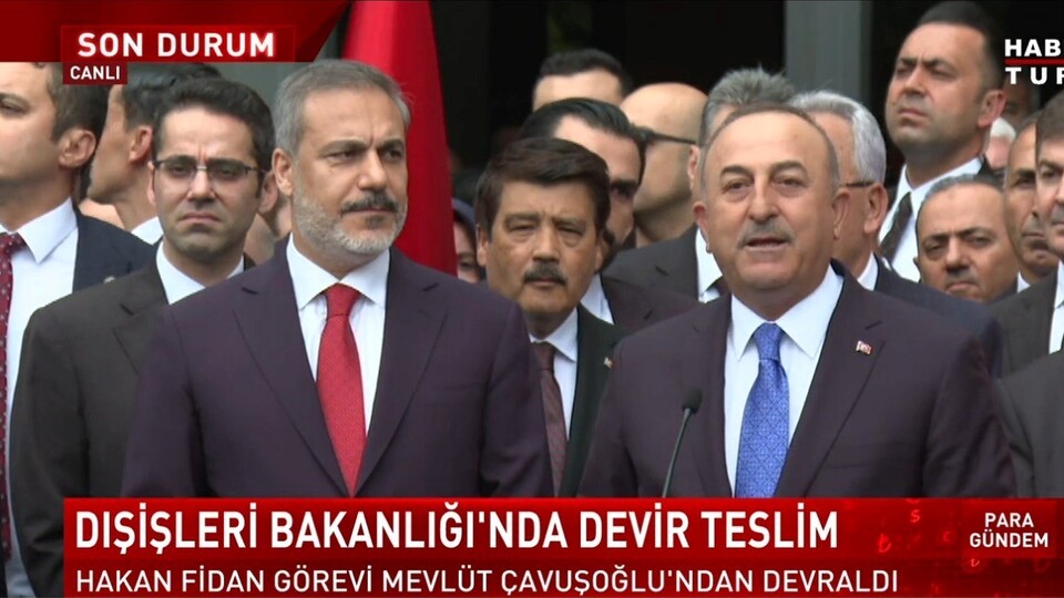 Dışişleri Bakanlığı'nda devir teslim töreni