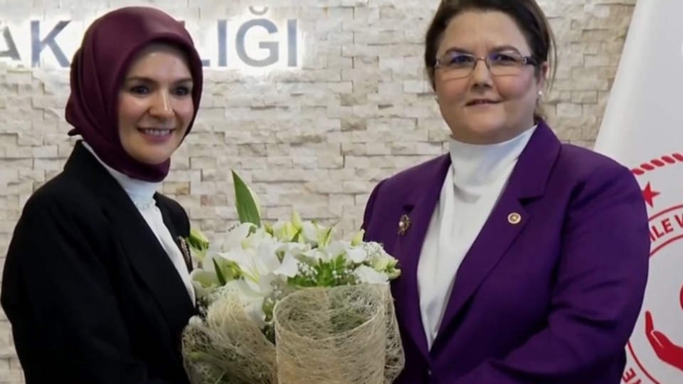 Aile Bakanlığı'nda devir teslim