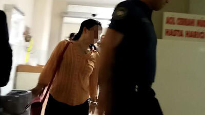 Ayrılmak isteyen erkek arkadaşını bıçakladı!