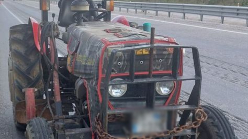 Traktörden düşen 15 yaşındaki çocuk öldü