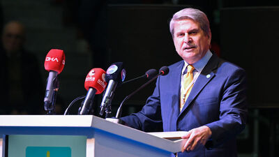 Aytun Çıray İYİ Parti'den istifa etti