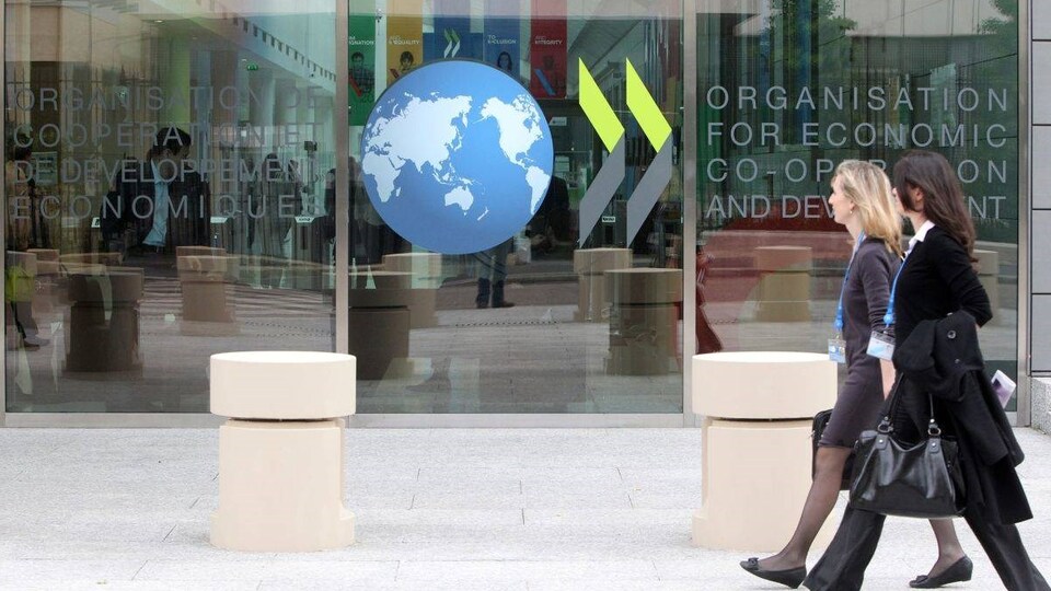 OECD, Türkiye'nin büyüme tahminini yükseltti