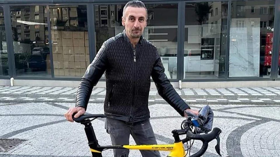 Tüyler ürperten cinayet! Beyzbol sopasıyla öldürüp yaktı!