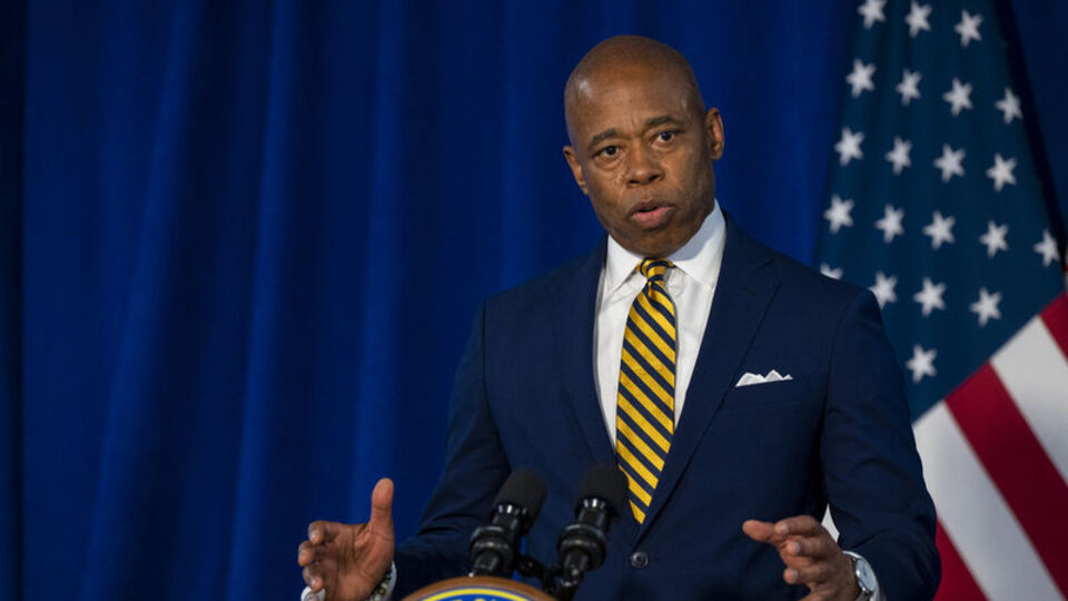 New York Belediye Başkanı 30 ilçe yönetimine dava açtı