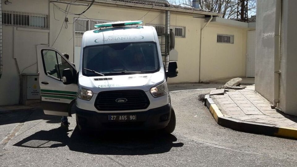 Kayınbiraderinin boğazını kesti! Sınırda yakalandı