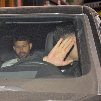 Taksi bulamadı, imdadına Gökhan Gönül yetişti