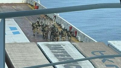 Uluslararası sularda dakika dakika kaçak operasyonu