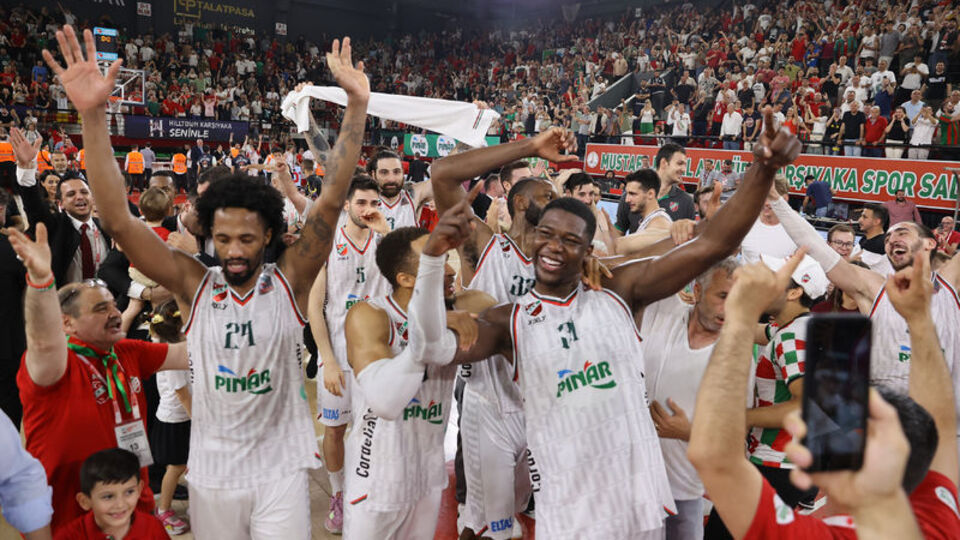 Potada finalin adı: A.Efes-P.Karşıyaka