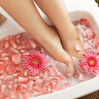 Bir bardak yetiyor: Ne koku kalıyor ne de mantar!