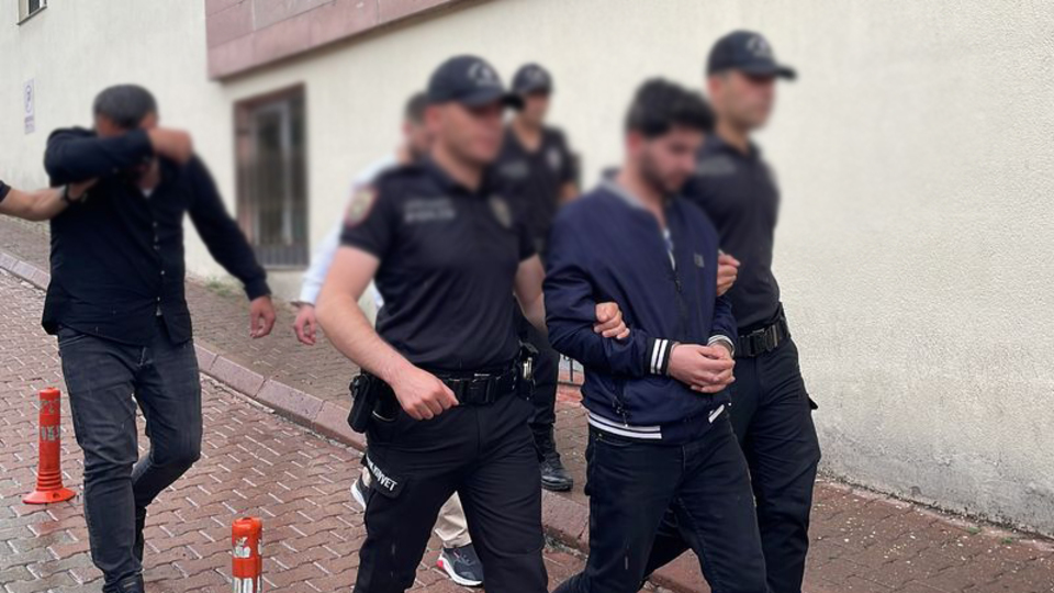 Kayseri'de 5 kilo 750 gram uyuşturucu ele geçirildi