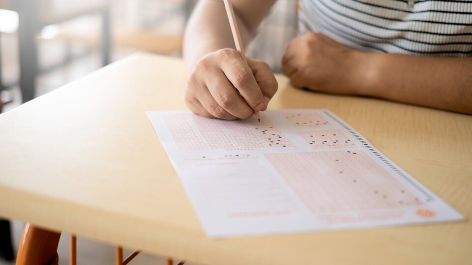 YKS'ye başvuran en genç aday 15, en yaşlı aday 89 yaşında