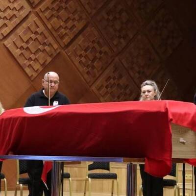 Son yolculuğuna uğurlandı