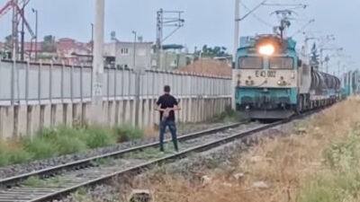 Son ana kadar treni bekledi