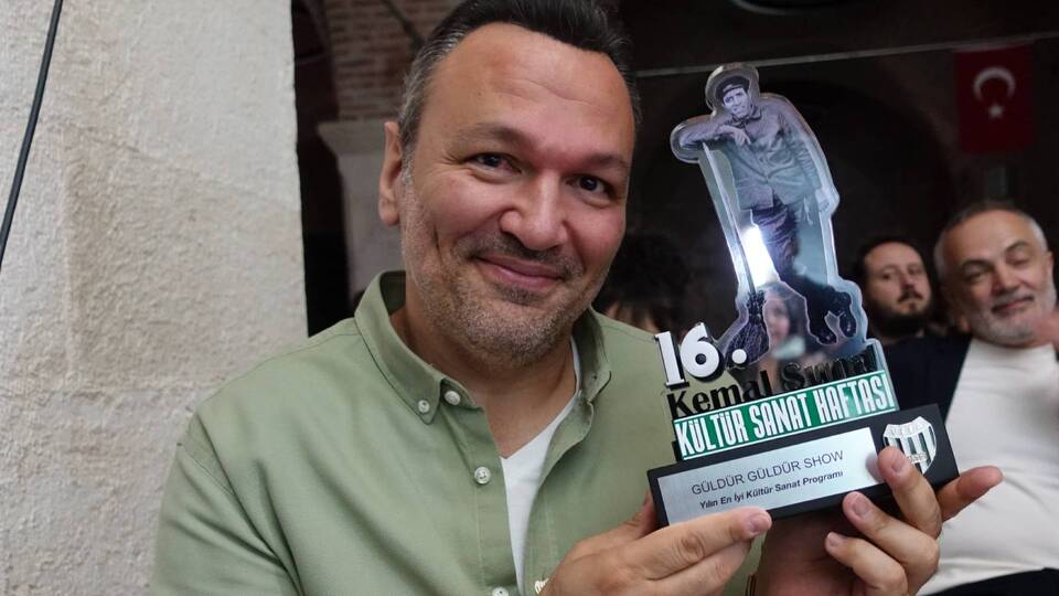 'Güldür Güldür Show'a bir ödül daha