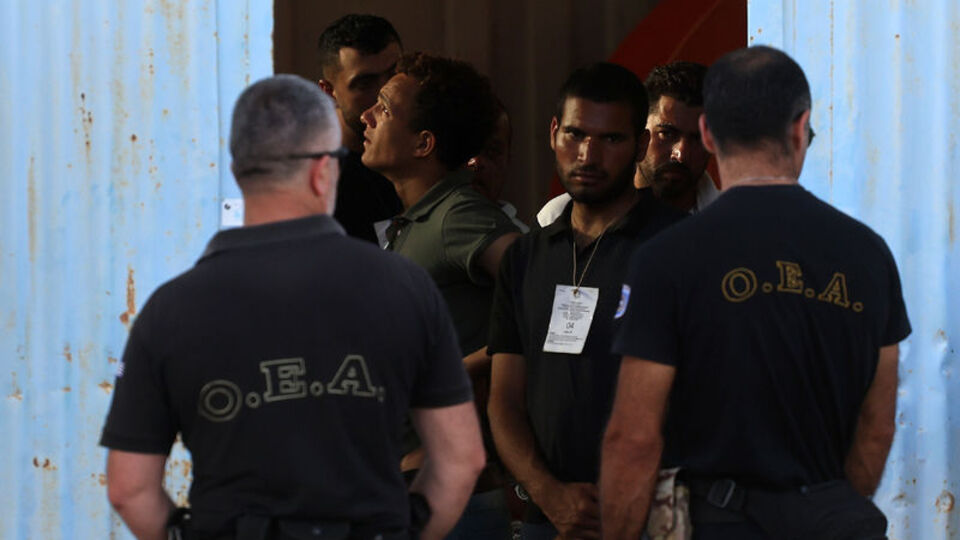 Yunanistan'da göçmen faciası nedeniyle 9 gözaltı