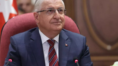 Bakan Güler'den kritik görüşme