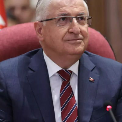 Bakan Güler'den kritik görüşme