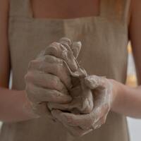 Bu ülkede herkes kil yiyor!