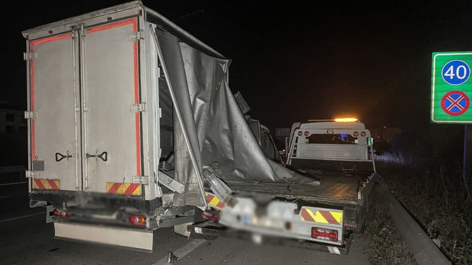 Bursa'da zincirleme kaza: 1 ölü, 2 yaralı