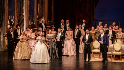 La Traviata'ya alkış yağdı