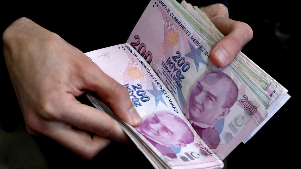 Emekli maaş ve ikramiyelerinin ödeme tarihi belli oldu