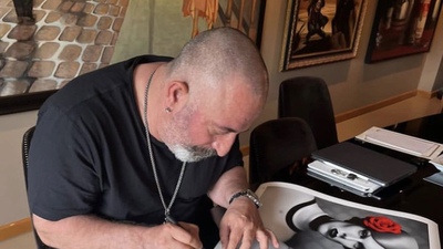 Cem Yılmaz emekli oldu