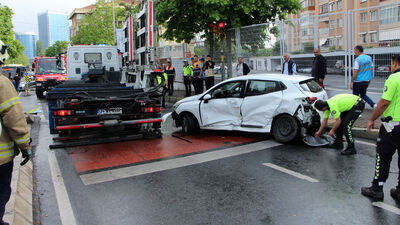 Beşiktaş'ta kaza: 4 yaralı