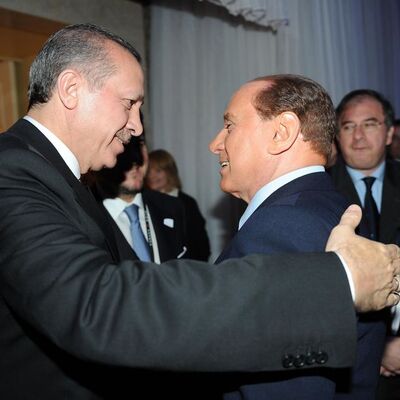 Cumhurbaşkanı Erdoğan'dan Berlusconi için makale