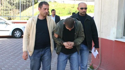 5 kadına saldıran sapık, iş insanı kılığına giren polislerce yakalandı!